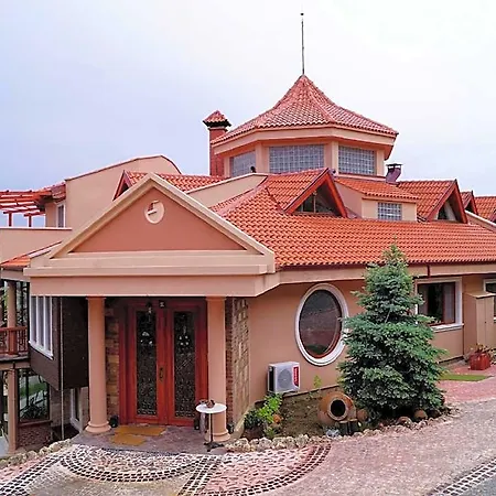 Hotel Aeneas *