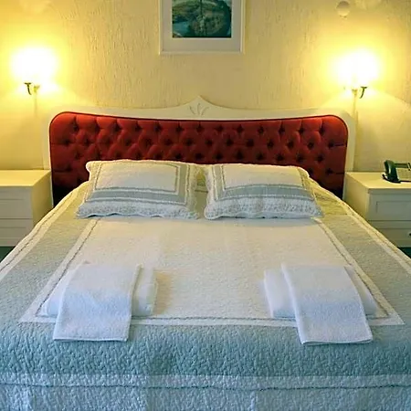 Aeneas Otel *